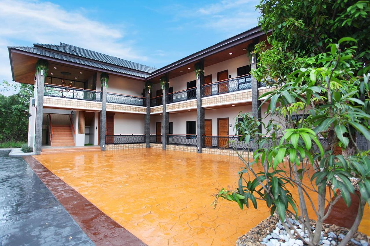 Pak Chong Avarin Resort מראה חיצוני תמונה